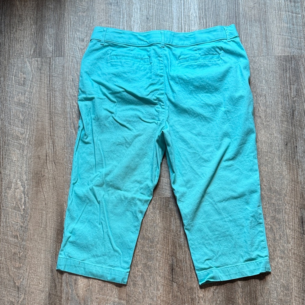 St. John's Bay Turquoise Capris - Picture 7 of 10